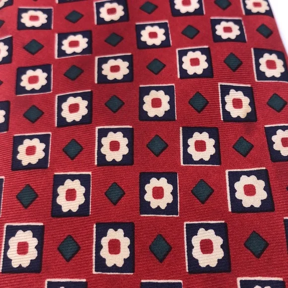 Brooks Brothers All Silk Floral Geo Pattern - Picture 3 of 6